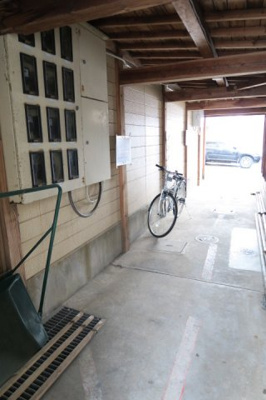 【その他共用部分】 | ドミール春日 | 駐輪場です