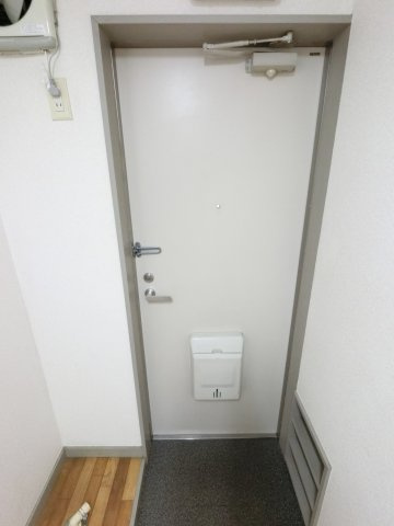 【玄関】