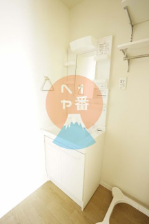 【独立洗面台】 | ビューテラスハイムC | 独立洗面化粧台が付いています