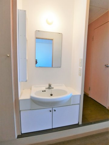 アークBの洗面所