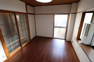 【居間・リビング】 | ハイネス関目