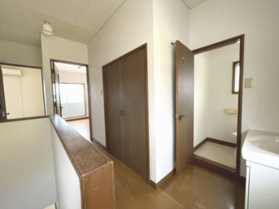 【ロビー】 | 松浜8丁目貸家 | 2階