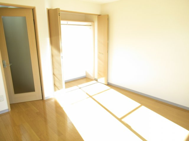 アンジェラの洋室