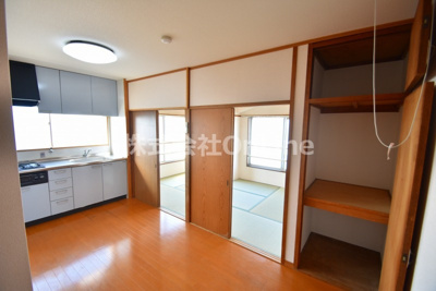 【居間・リビング】 | ダイワ高井田ビル