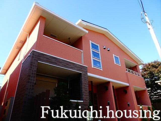 スラージュの外観