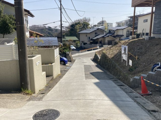 【前面道路含む現地写真】 | 前面道路