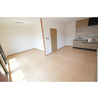 【居間・リビング】 | サンガーデンイママン　Ｆ