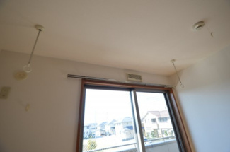 【設備】 | サンパレスＣ | 室内物干し（現況優先）