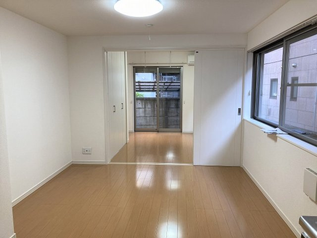 【居間・リビング】