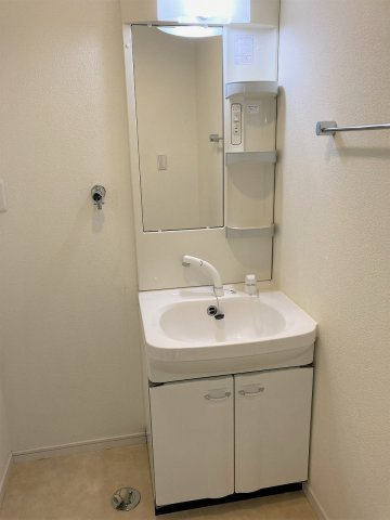 【独立洗面台】