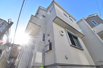 【外観】 | 学園東町一丁目　一戸建住宅 | あらゆる夢を叶える新たな未来へ一歩踏み出す…明日への勇気と活力を与えてくれるそんな邸がこちらです

