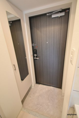 エスリードレジデンス大阪弁天町　仲介手数料無料の玄関