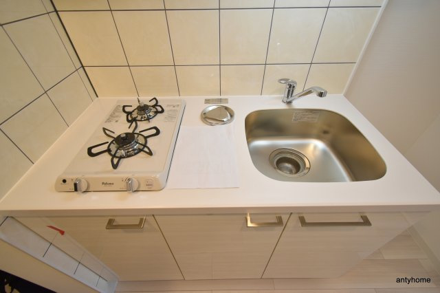 エスリードレジデンス大阪弁天町　仲介手数料無料のキッチン