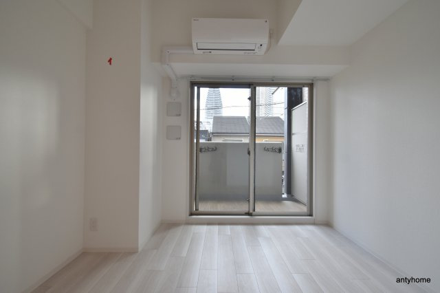 エスリードレジデンス大阪弁天町　仲介手数料無料の居間・リビング