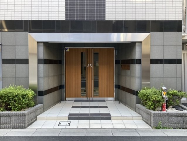 スカイコートパレス押上３　8階　最　上階　角　部屋　リ　フォーム済のエントランス