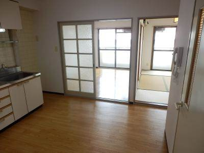 アムール五条の居間・リビング|ダイニング