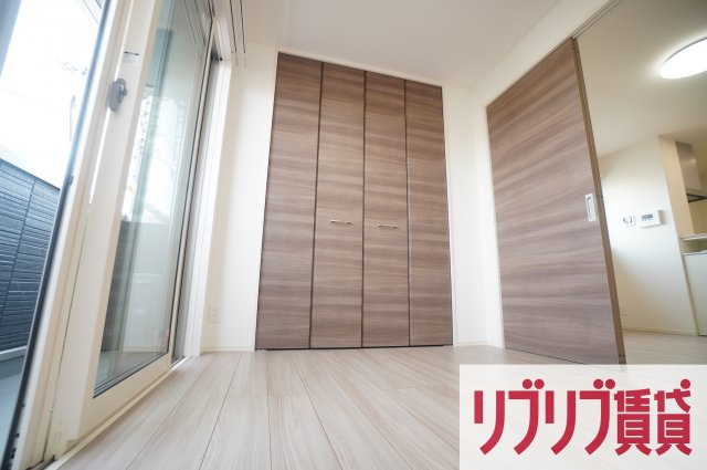 グランデュール春日の寝室