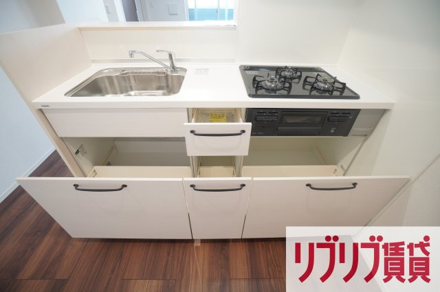グランデュール春日のキッチン