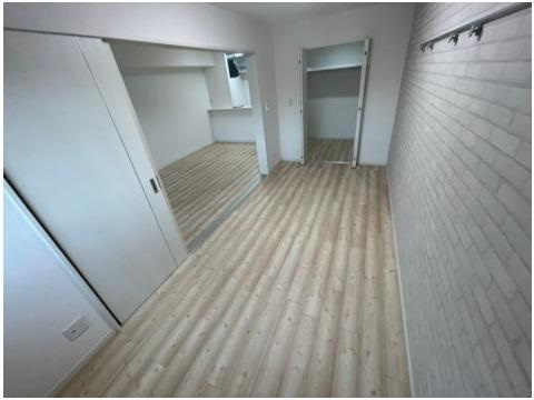 ファビュラス・ヴェルムの居間・リビング