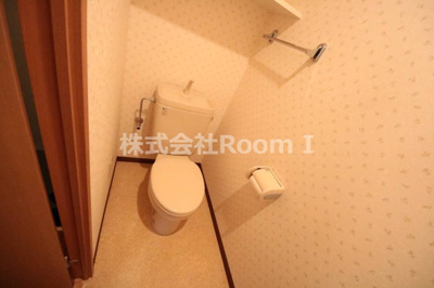 【トイレ】 | アーバンステージ安堂寺Ⅰ | 落ち着いた色調のトイレです