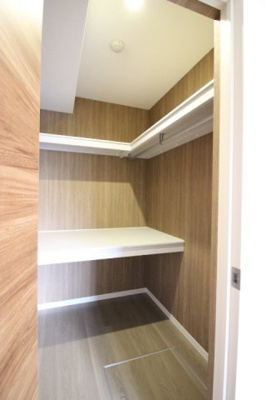 【収納】 | ラ グラン カトル | 洋室収納