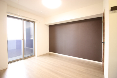 【洋室】 | ラ グラン カトル | 明るい洋室です