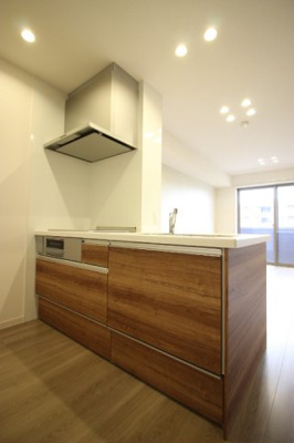 【キッチン】 | ラ グラン カトル | キッチンです