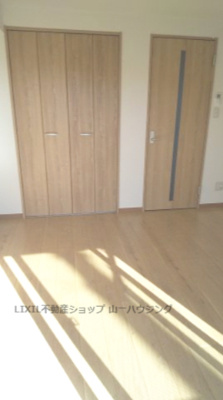 【洋室】 | モンターナ上尾