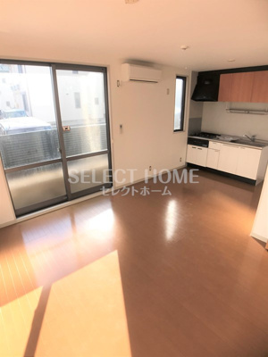 【居間・リビング】 | ベルパーク丸山 J棟 | おしゃれな居間です