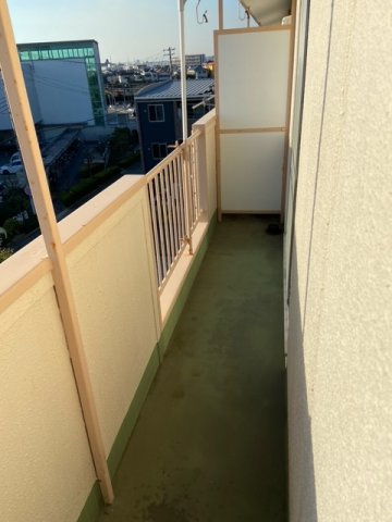 ドゥホーム魚住のバルコニー