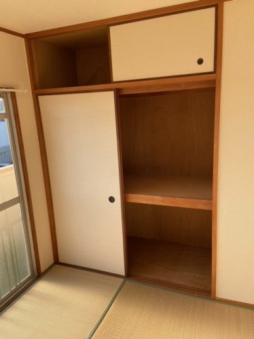 ドゥホーム魚住の収納