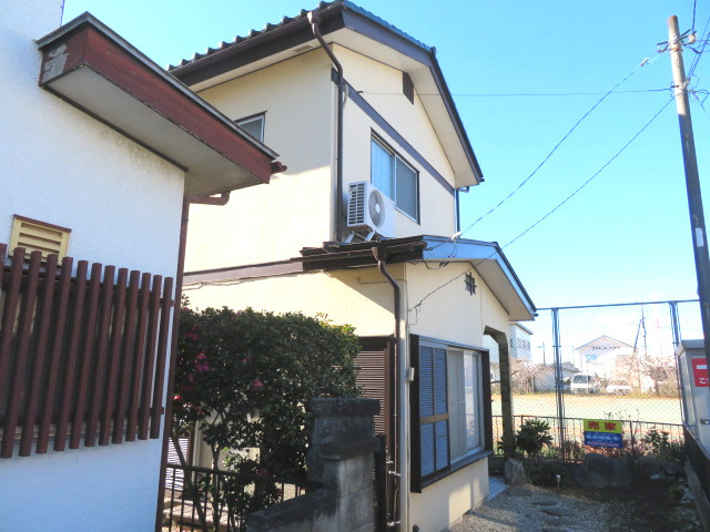 玉村町上新田　中古650の外観