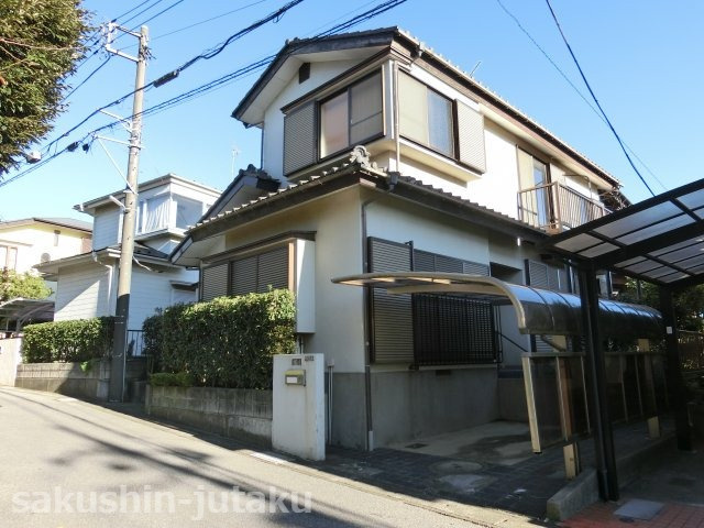 勝田台南３丁目　中古戸建の外観|勝田台南３丁目　中古戸建　４LDK　道路向かいに公園あり　３７区画分譲地（旧興和物産株式会社南勝田台分譲地）土地４２坪・建物３１坪　５ｍ公道面　