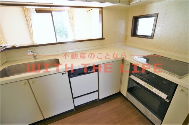 城島内野戸建【キャッシュバック対象物件】のキッチン|コンパクトなキッチンで掃除もラクラク