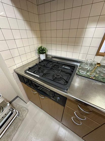 【洗面所】 | ライリッヒ・フーガ | シャンプードレッサーで忙しい朝にも寝癖の付いた頭にも優しい☆お化粧するときにも大活躍です♪