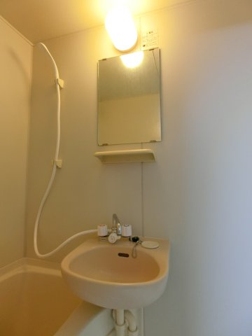 ピアコートの設備|イメージ106号室の写真（反転あり）