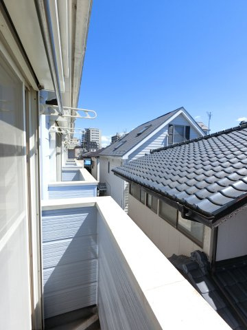 【バルコニー】