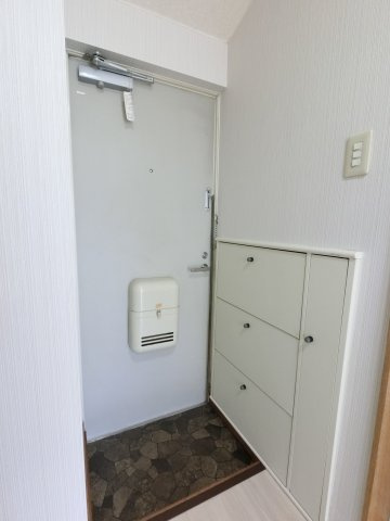【玄関】