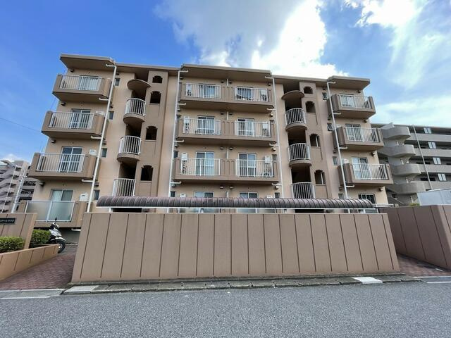 プランドールヤマダの外観