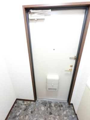 【玄関】 | ユニヴァービレッジ９６