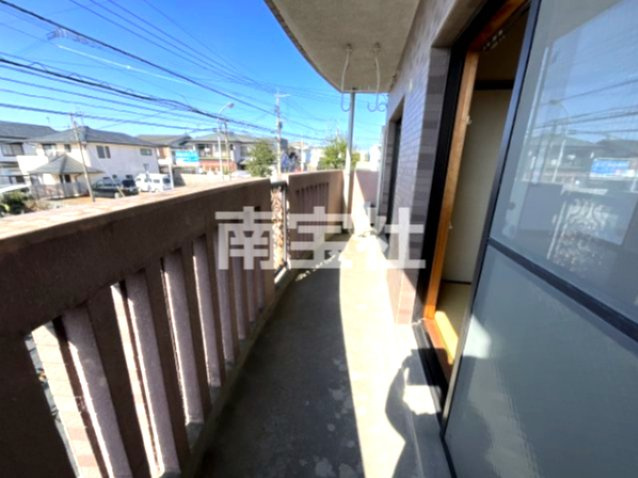 【バルコニー】 | 広々としたバルコニーです