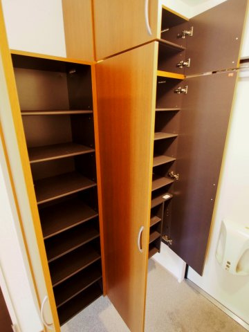 ゴールデン エコーの収納