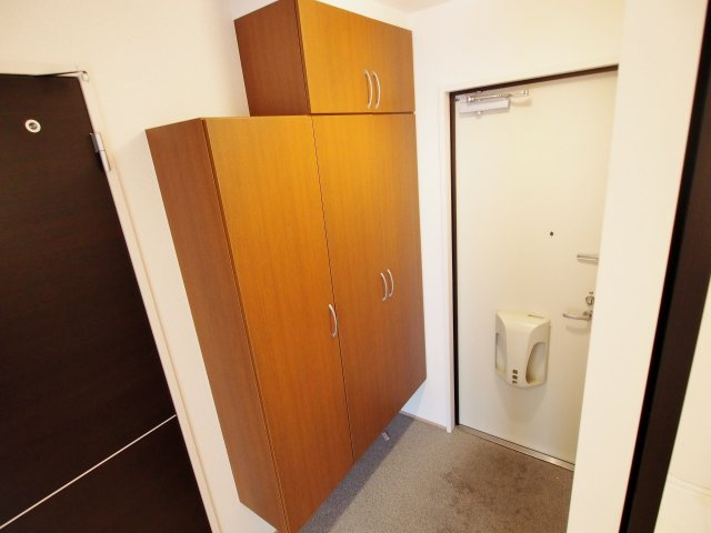 ゴールデン エコーの玄関