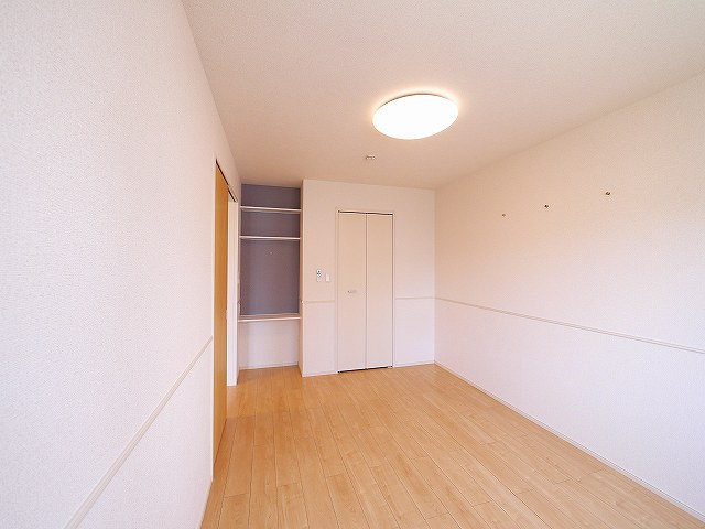 クラール北永井Ａの洋室|明るい洋室です