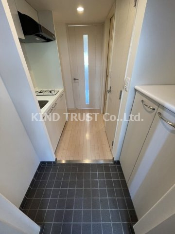 SWISS梅田東の玄関|明るい玄関です
外観もきれいです