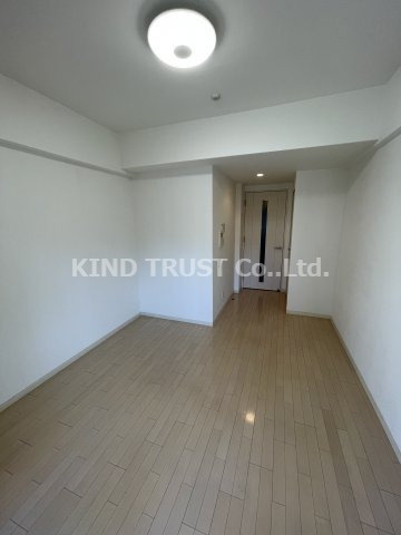 SWISS梅田東の居間・リビング|ゆったりとした居間です
外観もきれいです