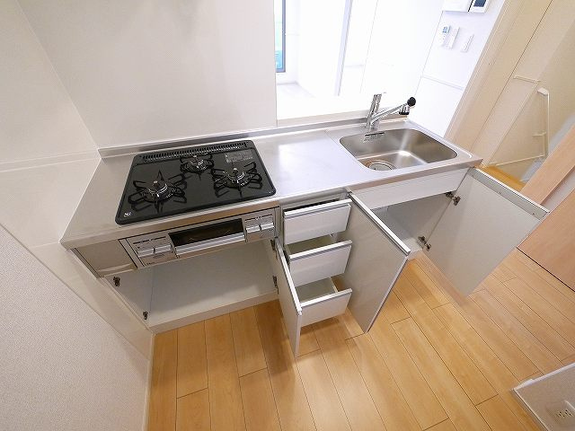 クラール北永井Ａのキッチン|使いやすいキッチンです