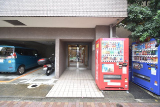 【エントランス】 | エントランス　オートロック付き