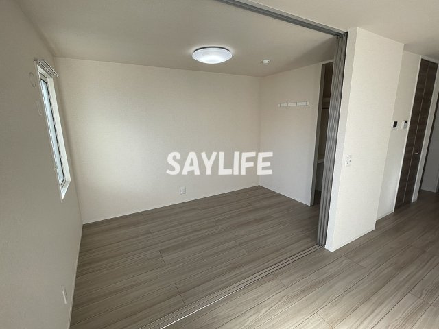 ラ・メェール鶴見の居間・リビング