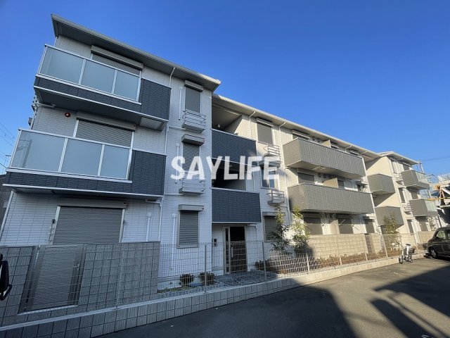 ラ・メェール鶴見